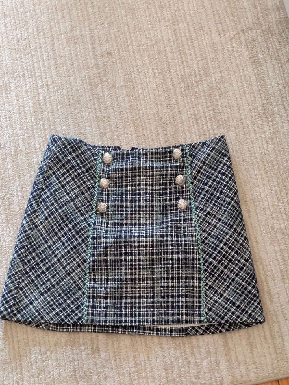 Veronica Beard Navy & Cream Plaid Tweed Mini Skirt with Silver Buttons